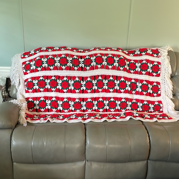 70x48” Roseanne granny hand made afghan blanket - Picture 2 of 9